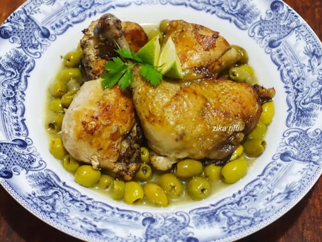 Tajine poulet aux olives Bônois. Marquet ou marka bel zaitoune