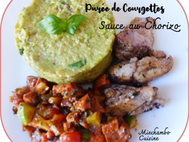 Poulet mariné aux herbes de Provence, sauce chorizo et purée de courgettes