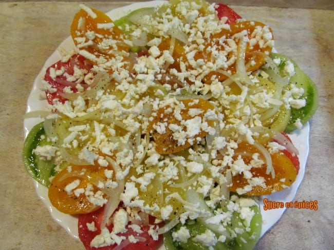 Salade de tomates à la chilienne