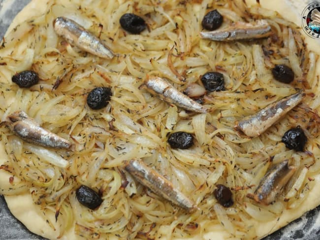 Pissaladière : recette expliquée pas à pas en photos. 