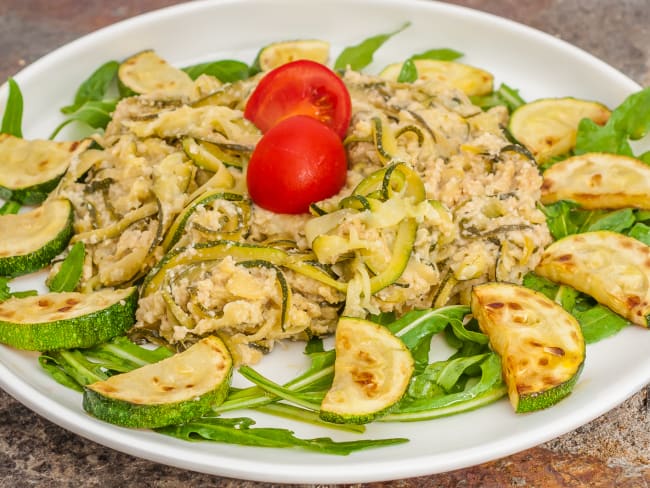 Tagliatelles de courgettes à la crème aux noix de cajou