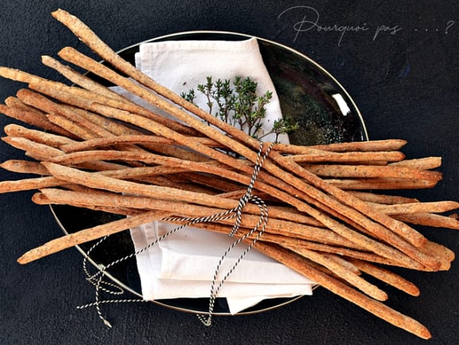 Gressins au levain et zaatar pour l'apéritif