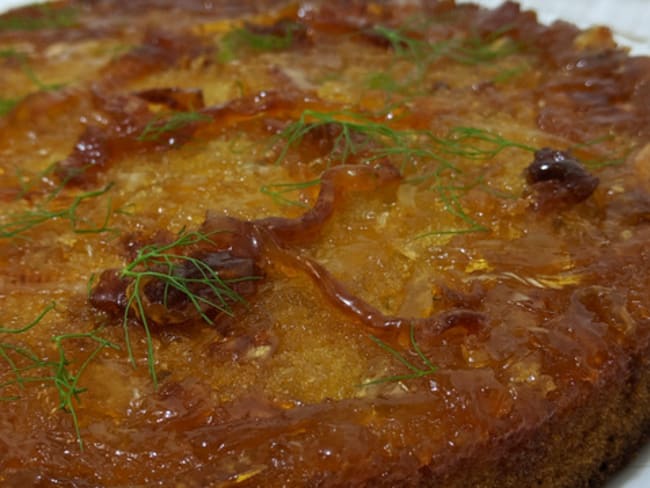 Gâteau renversé au fenouil.