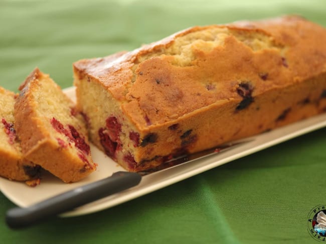 Cake aux framboises surgelées