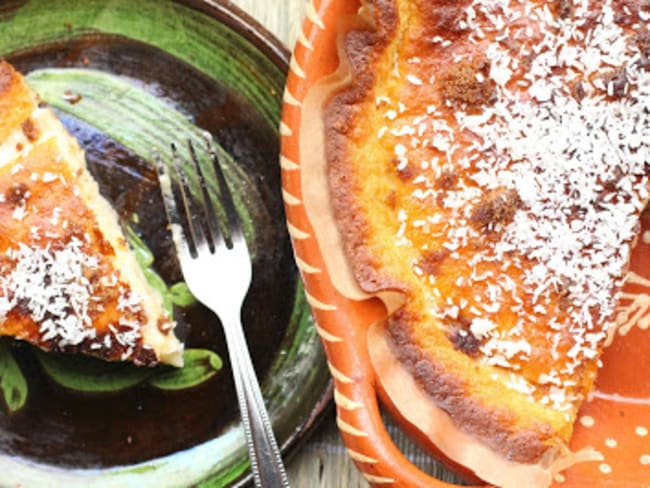 Gâteau philippin au riz et lait de coco sucré au miel