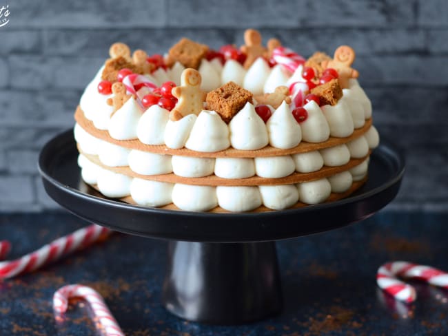 Couronne de l’avent au lait d’amande façon Number Cake