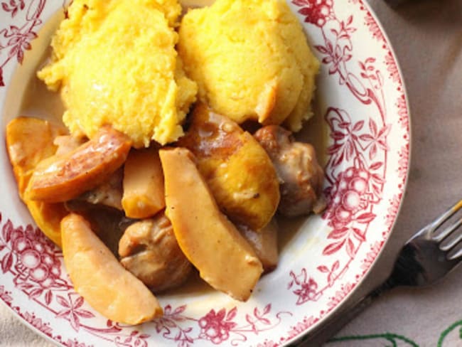 Fricassée de poulet et de coings comme en Roumanie