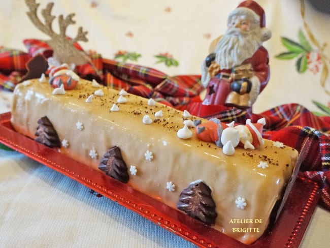 Bûche Poires et Noisettes pour terminer le repas de Noël