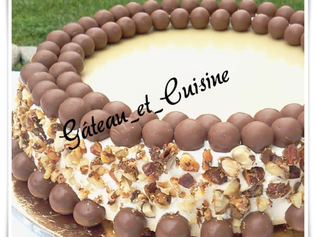 entremets mousse nougat et maltesers