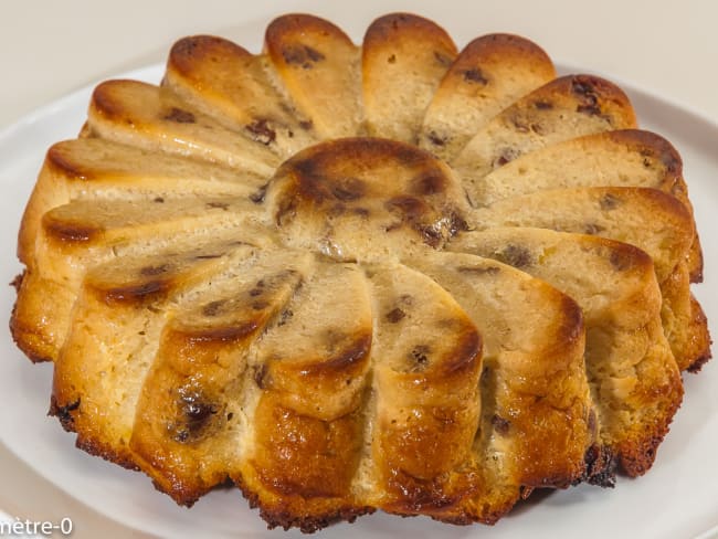 Gâteau au pain et aux raisins secs 