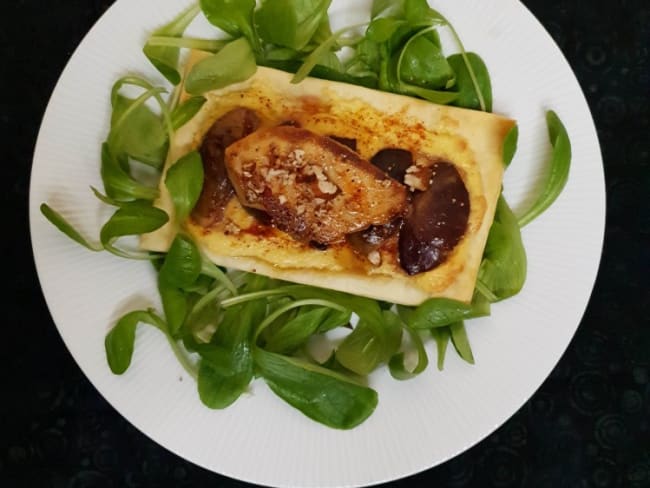 Tartelettes au foie gras et figues rôties