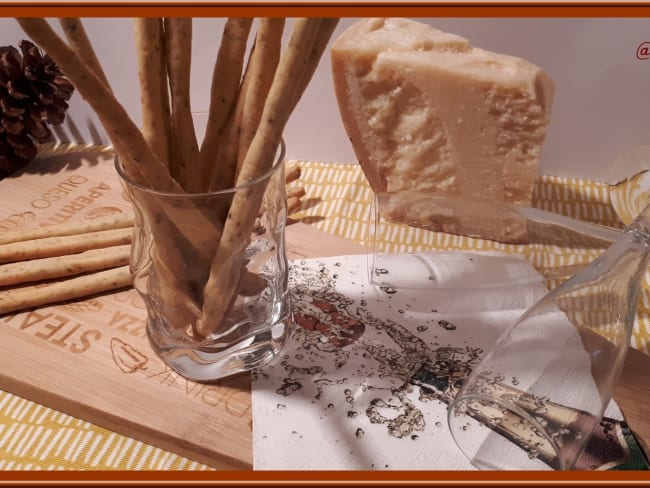 Gressins au parmesan, thym et basilic