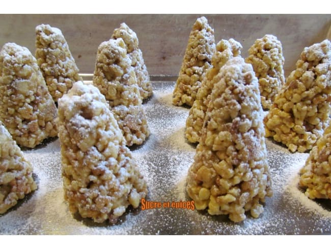 Biscuits Sapins sous la neige pour la fin d'année