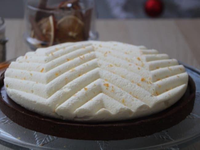 Tarte au chocolat à la mousse de clémentine et zestes