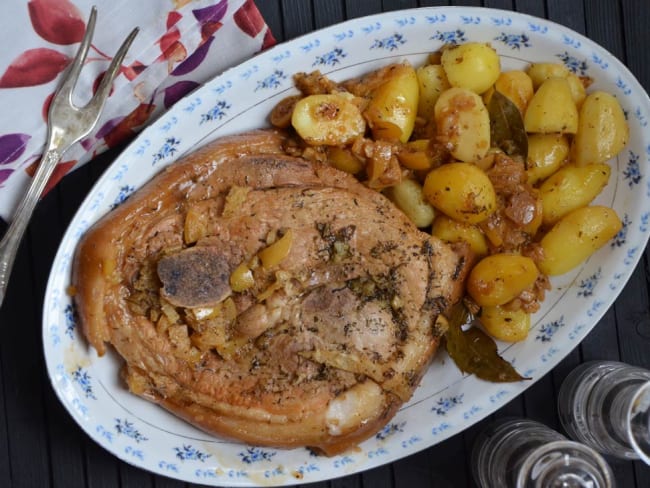 Rouelle de porc cuite au four au citron confit