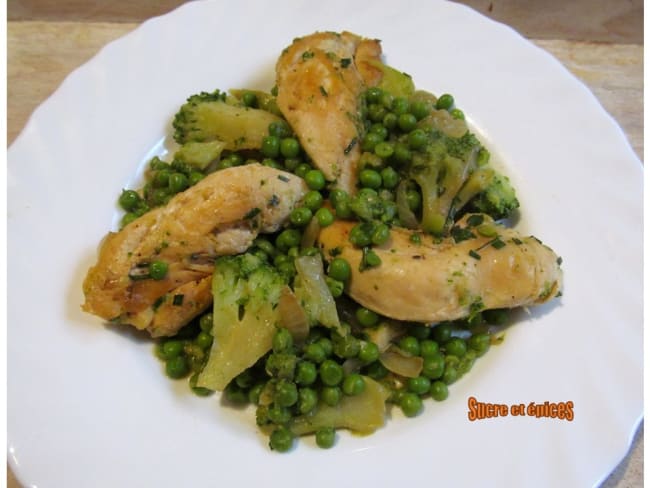 Aiguillettes de poulet aux légumes verts