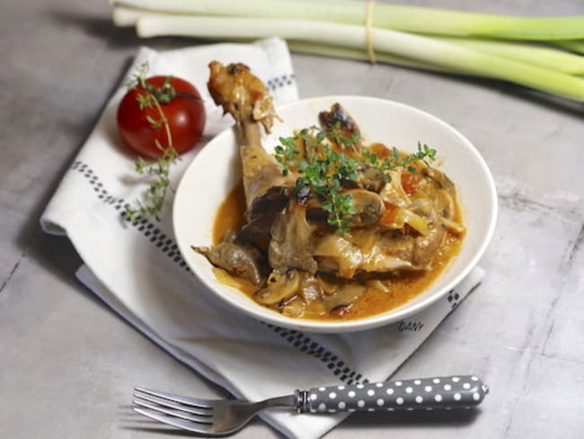 Poulet à la vigneronne traditionnel