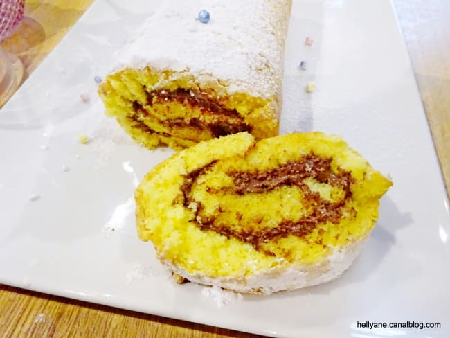 Gâteau roulé à la pâte à tartiner