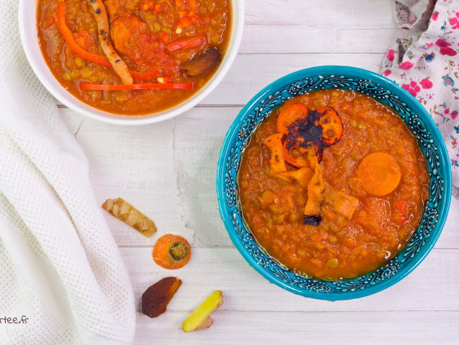 Soupe de lentilles à la tomate et aux abricots VEGAN 