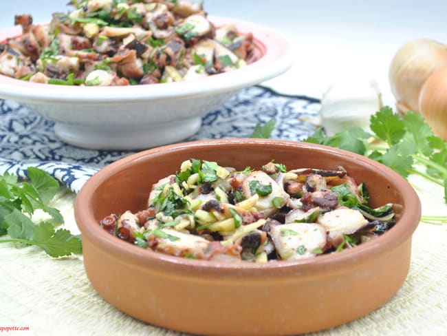 Salade de poulpe portugaise à l'ail coriandre et piment