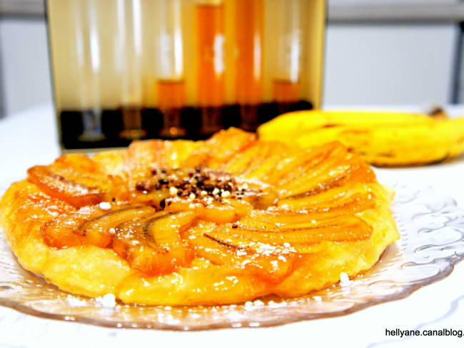 Tarte tatin feuilletée à la banane et rhum