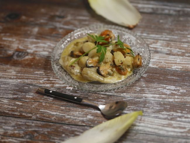 Moules et pétoncles à la crème d'endives