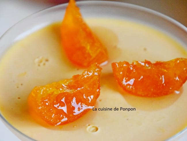 Panna cotta à la confiture de clémentine sur un lit de confiture de lait