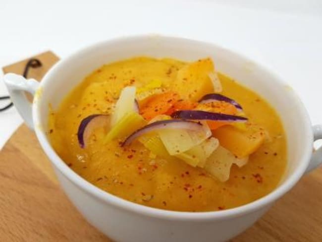 Soupe de légumes d'hiver (carottes, navets...)