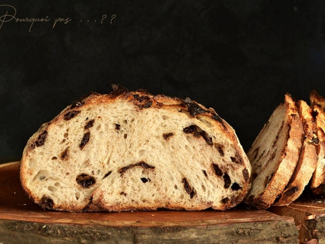 Pain au levain, chocolat