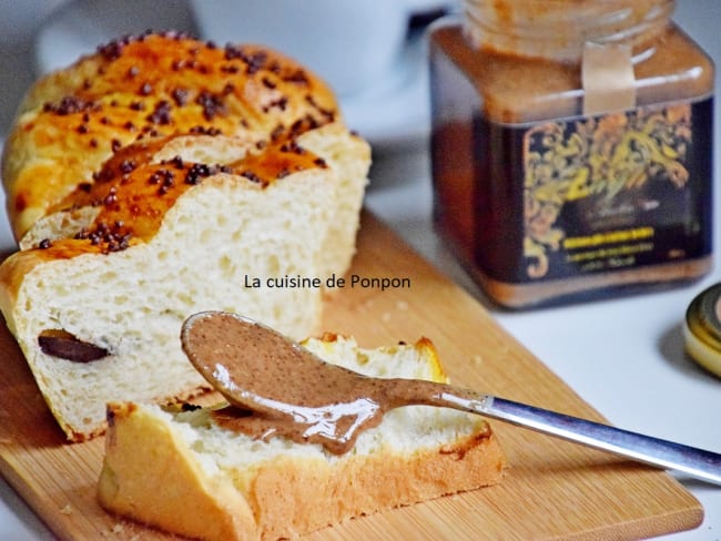 Pain de mie suédois au fenouil, farine de riz au chocolat