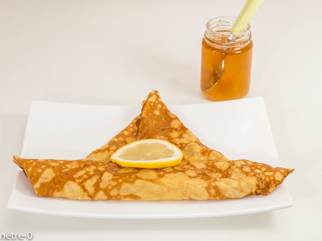 Crêpes au miel et au citron pour la Chandeleur