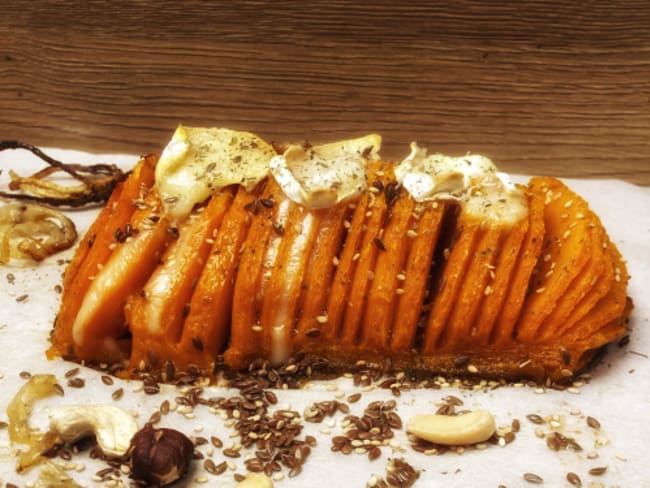 Butternut au chèvre façon hasselback sans gluten