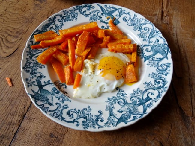 Frites de patates douces au four