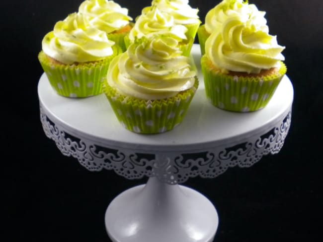 Cupcakes au citron, cœur de lemon curd