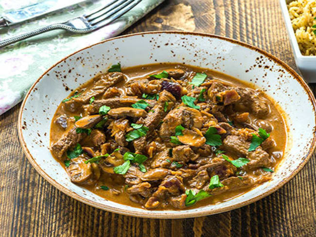 Boeuf Stroganoff