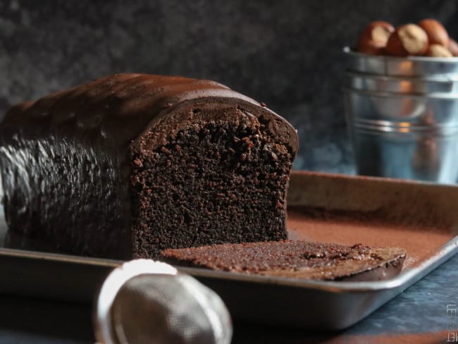 Le cake au chocolat de la cheffe pâtissière Claire Damon