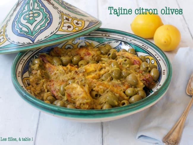 Tajine de poulet au citron confit et olives