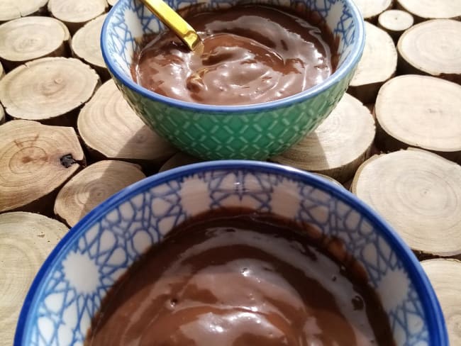 Crème dessert au chocolat à préparer avec les enfants