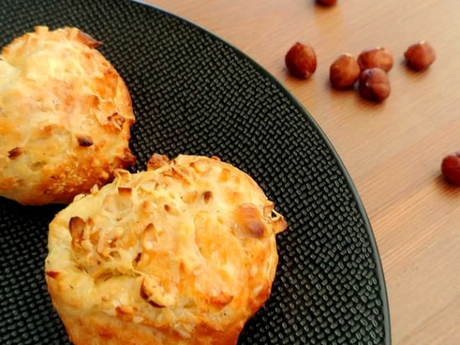 Gougères croustillantes comté et noisettes