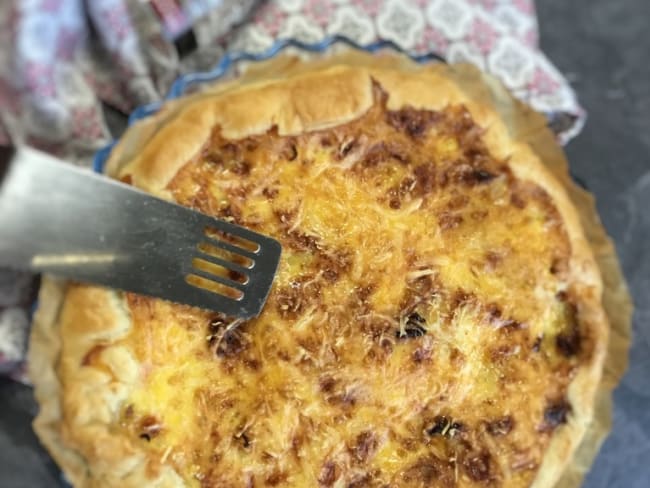 Quiche à l’oignon au companion thermomix ou sans robot