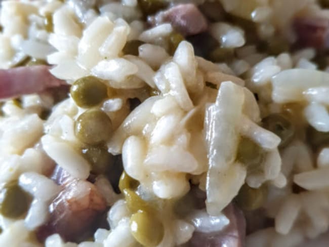 Risotto piselli aux petits pois et lardon