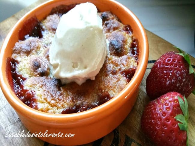 Crumble de fruits rouges à la glace au lait d'amande