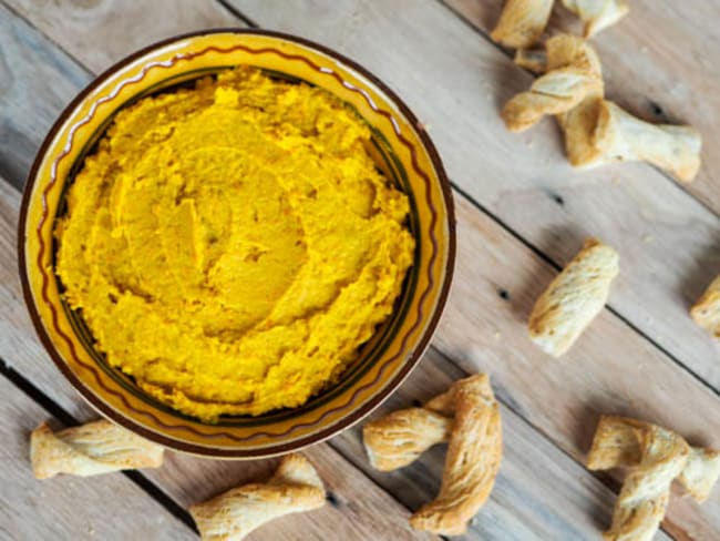 Houmous à la carotte et au cumin pour l'apéro