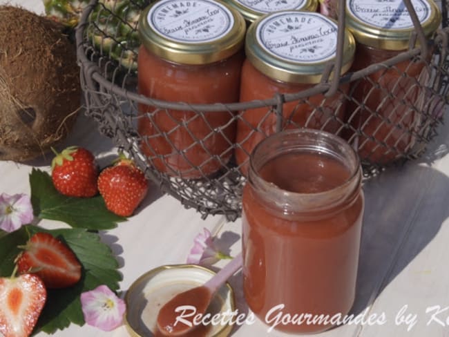 Confiture fraise ananas coco