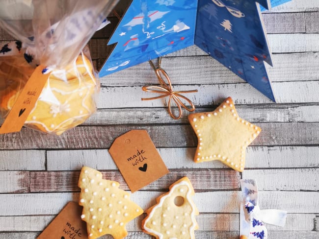 Biscuits de Noël à accrocher au sapin, à offrir ou à déguster sans attendre!