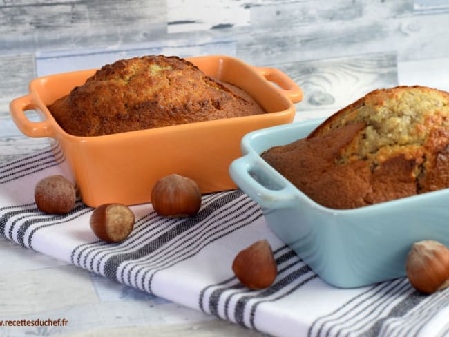 Gâteau à la farine de noisette et au yaourt