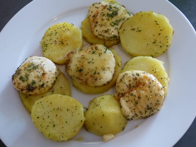 Babybel rôtis aux pommes de terre sautées