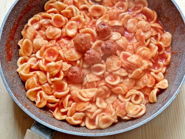 Orecchiette à la sauce tomate