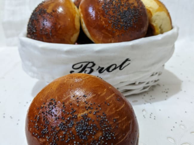 Brioches moelleuses au beurre