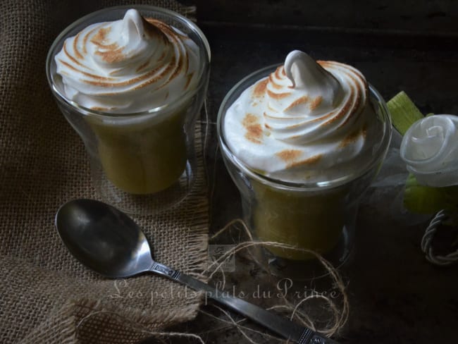 Compote de rhubarbe meringuée entre douceur et acidulé